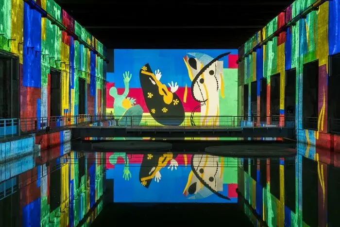 マティス「色彩の交響曲」没入型展示