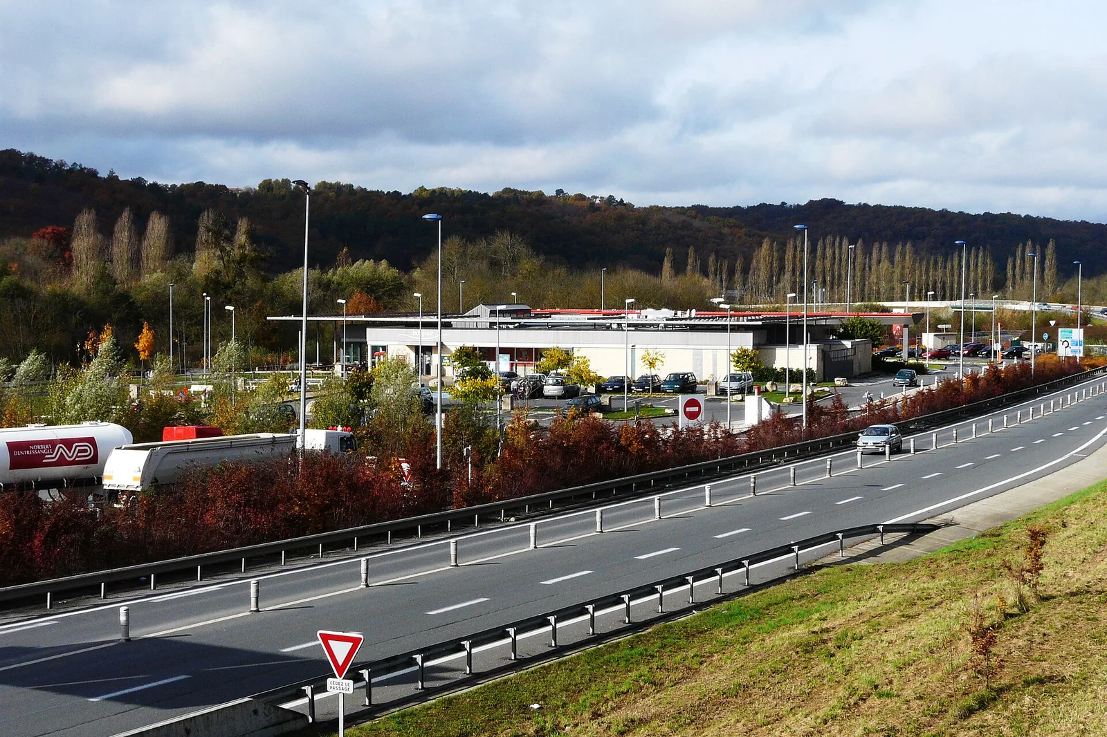 Aide carburant « grands rouleurs » : les nouveaux bénéficiaires peuvent s’inscrire en ligne dès le 27 octobre