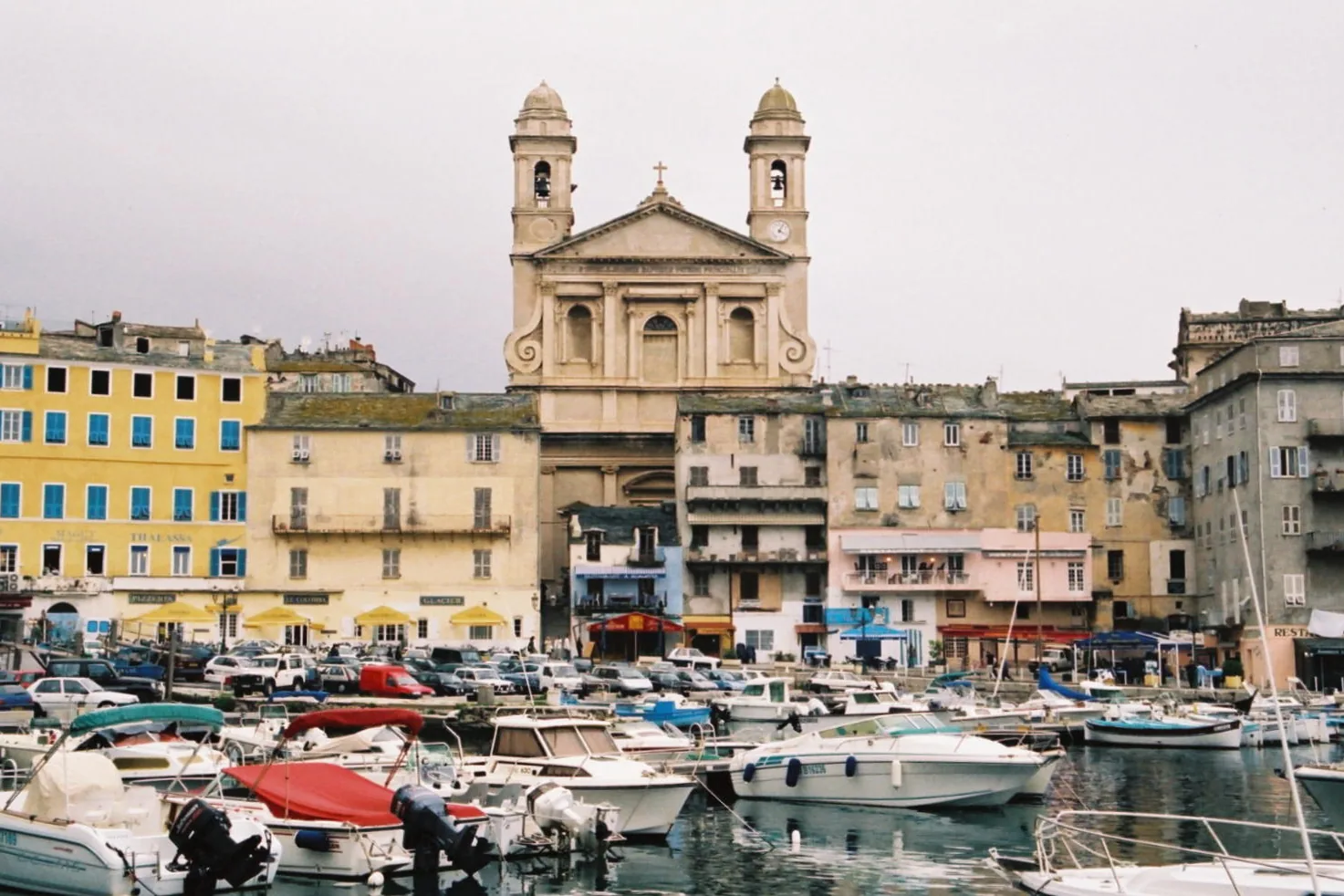 Autonomie de la Corse : le Sénat rejette la réforme constitutionnelle, le camp autonomiste se retire du processus de Beauvau
